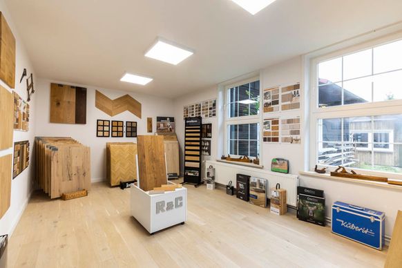 FUBOTEC - Ausstellungsräume - Parkettmuster